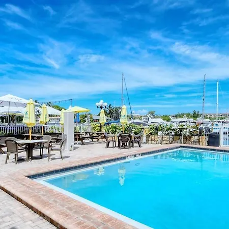 Waterfront Room, Heated Pool, Tiki Bar & Grill ! Sarasota Exterior photo